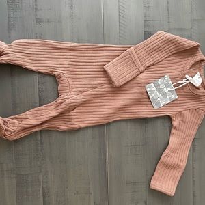 Kate Quinn, 3-6m footie, NWT